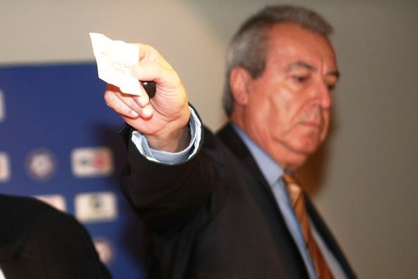 Ασλανίδης: «Θέλουμε διαφάνεια»