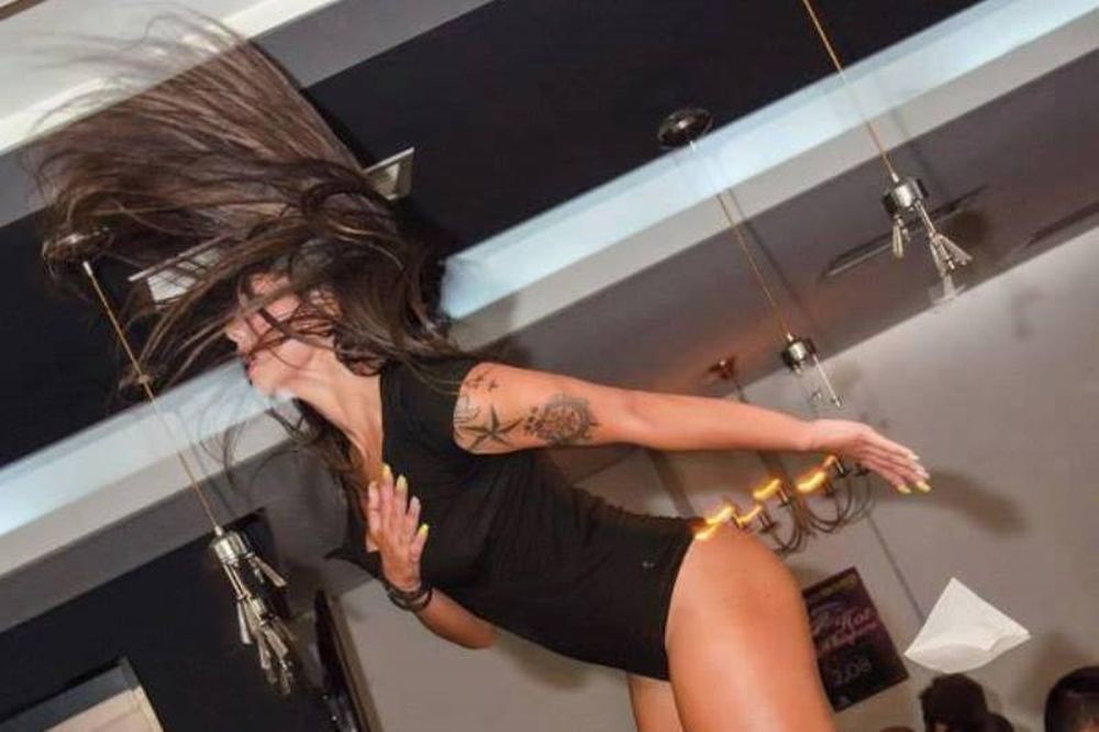 Η Στεφανία μας έστειλε στον... ψυχίατρο! (photos)