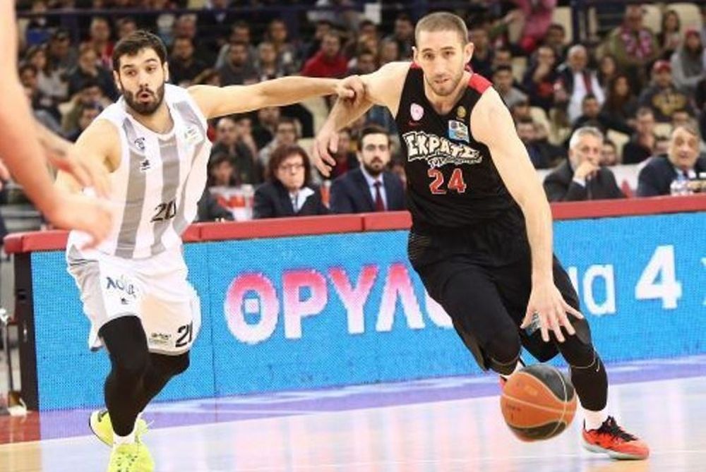 Χωρίς Λοτζέσκι με Κόροιβο