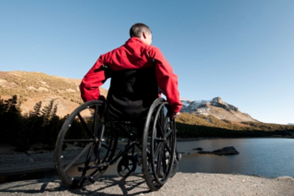 Σοκ: Σε αναπηρικό καροτσάκι ο θρύλος του αγγλικού ποδοσφαίρου!