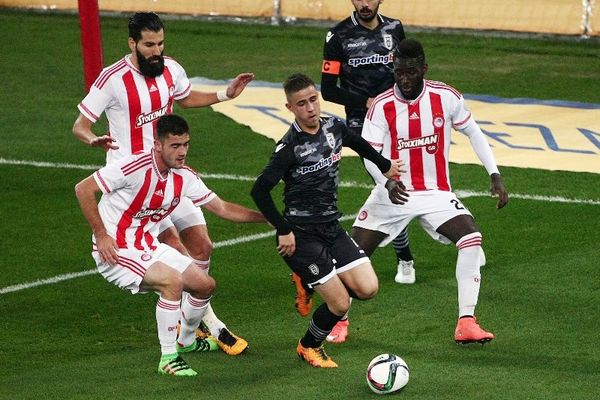 Ολυμπιακός: Δύο μέσα και δύο έξω για Τούμπα