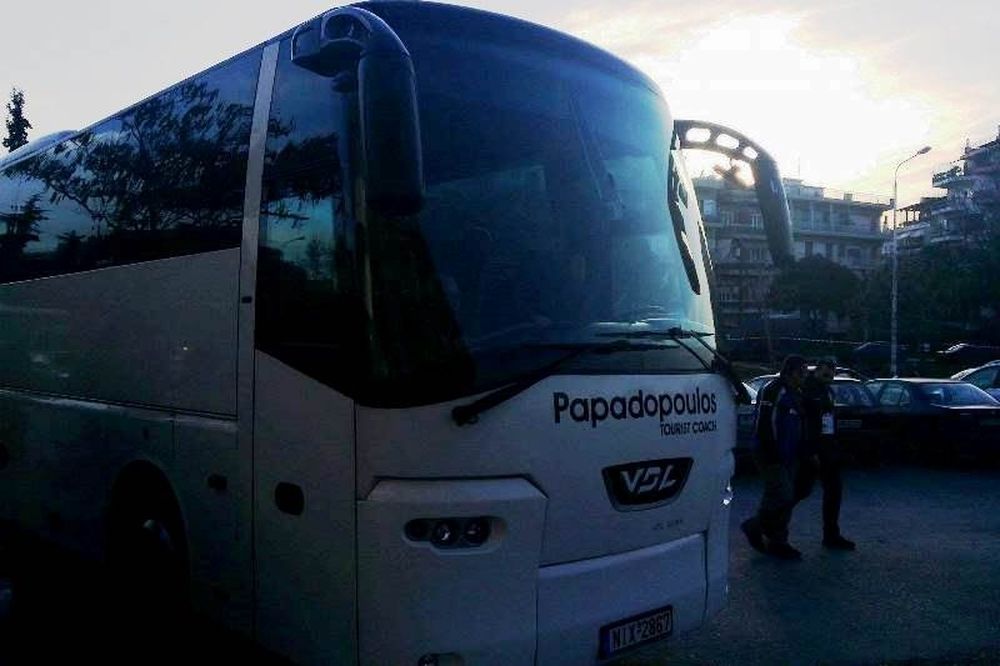 ΠΑΟΚ - Ολυμπιακός: Έφτασαν οι «ερυθρόλευκοι» (photos)