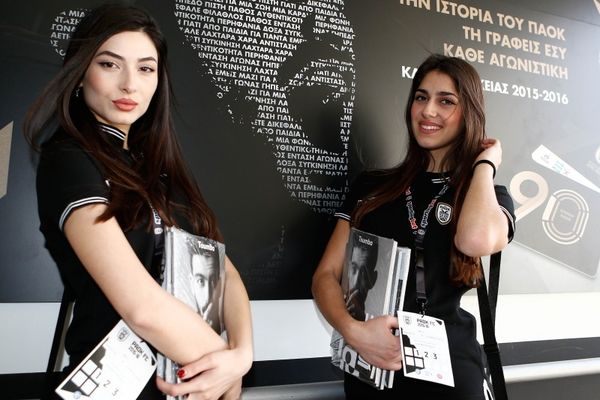 Καυτή... υποδοχή στην Τούμπα! (photos)