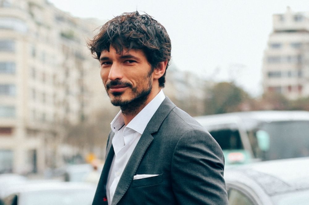 Ο Andres Velencoso με Tommy Hilfiger Tailored στο Παρίσι