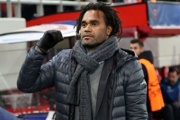 Καρεμπέ για Ρονάλντο: «Σωστά είπε άσχετους τους συμπαίκτες του!»