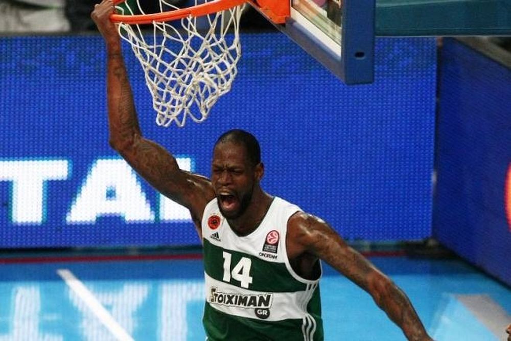 Οι καρφωματάρες του Γκιστ! (videos)