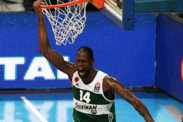Οι καρφωματάρες του Γκιστ! (videos)