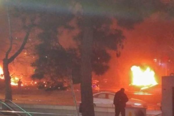 Ισχυρή εκρηξη στην Άγκυρα της Τουρκίας - Τουλάχιστον 27 νεκροί (photos & videos)