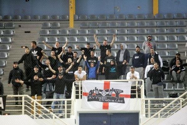 Ένταση μεταξύ οπαδών ΠΑΟΚ και Λαυρίου στην Πυλαία!