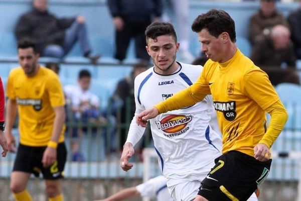 Ένα τρίποντο μακριά από τη Football League ο Άρης!