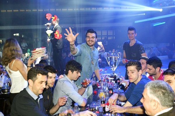 Ολυμπιακός: Το πάρτι των Κυπελλούχων (photos)