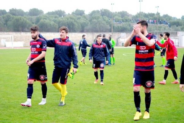 ΑΕ Σπάρτη: «Πυρπόλησε» τον Κανάρη με 2-1 και… έφυγε για Football League!