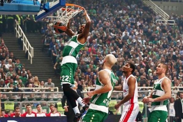 Euroleague: Top 10 με Γουίλιαμς στο νο.8 (video)