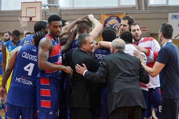 Τρίκαλα και του χρόνου στη Basket League