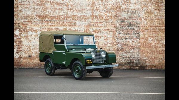 Tα 25 Land Rover της 1ης γενιάς που θα αναπαλαιωθούν θα είναι καλύτερα από καινούργια