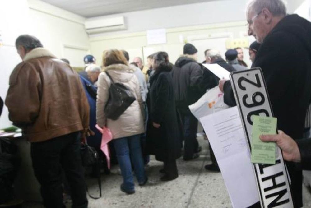 Τέλη κυκλοφορίας με τον μήνα