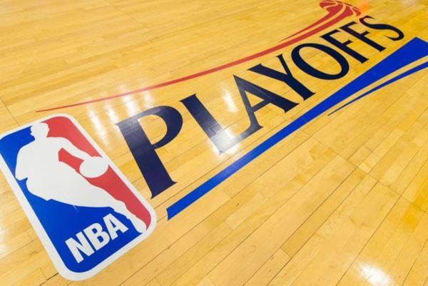 Περνούν τα φαβορί στο NBA!