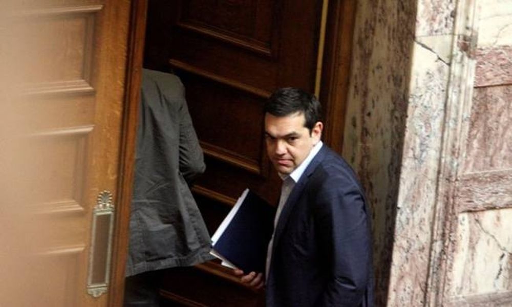 Δημοσκόπηση: Βουτιά Τσίπρα - 4,4 μονάδες μπροστά η ΝΔ 
