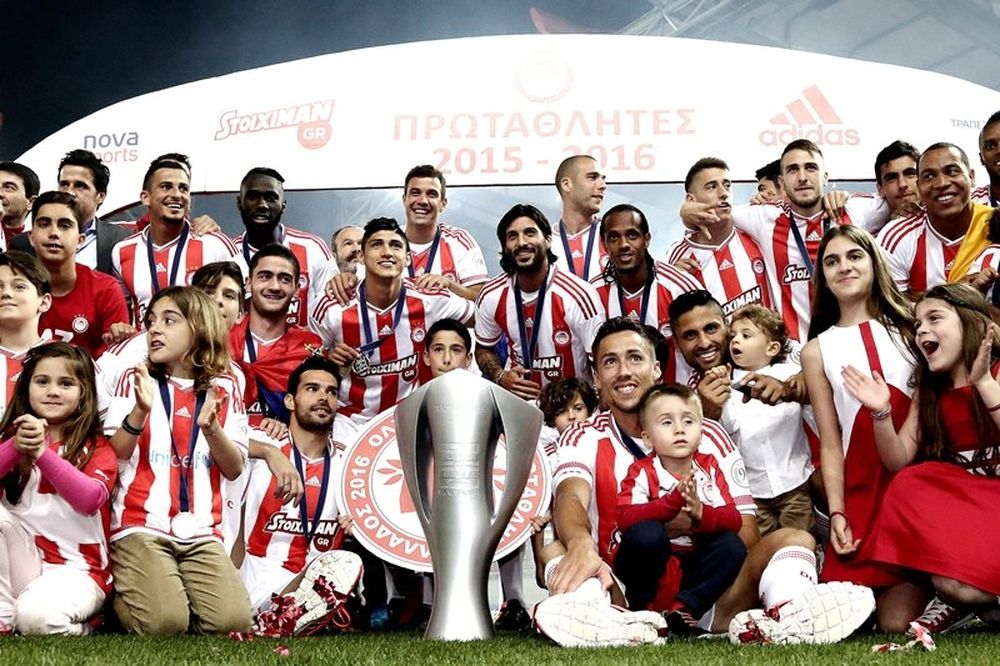 Ολυμπιακός: Το δείπνο των Πρωταθλητών (video)