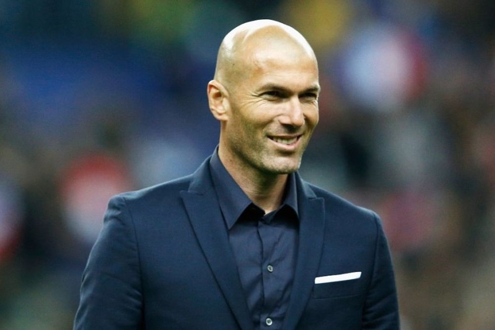 Ζιντάν και του χρόνου στο Μπερναμπέου!