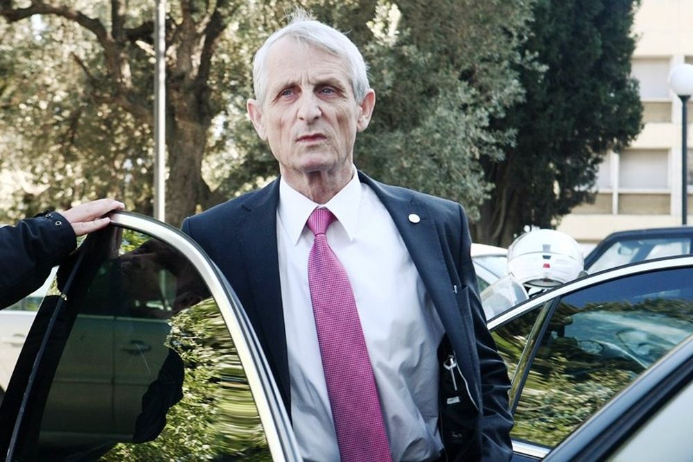 Δε... νιώθει ο Γκιρτζίκης: «Ας κρίνουμε τους διαιτητές μετά το ματς»!