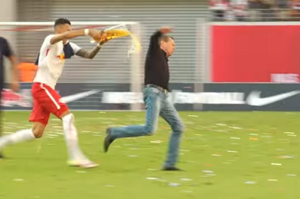 Απίστευτο: Τον πήραν στο κυνήγι και έπαθε… τράβηγμα τρέχοντας! (video)