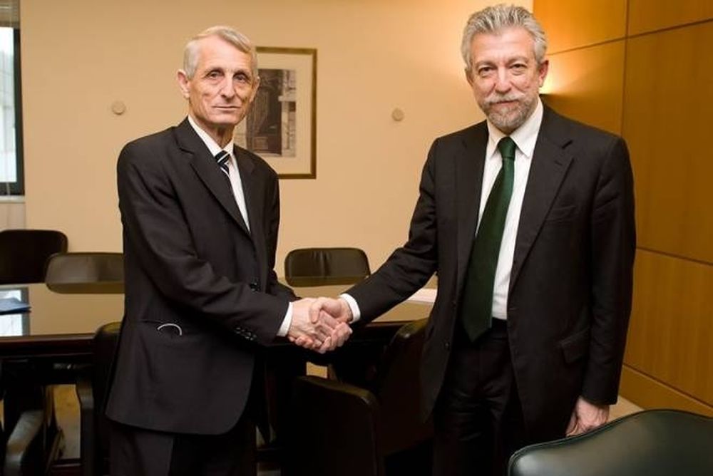 Προς συμφωνία ΕΠΟ-Κοντονής για Έλληνες διαιτητές και τελικό στις 17/5!