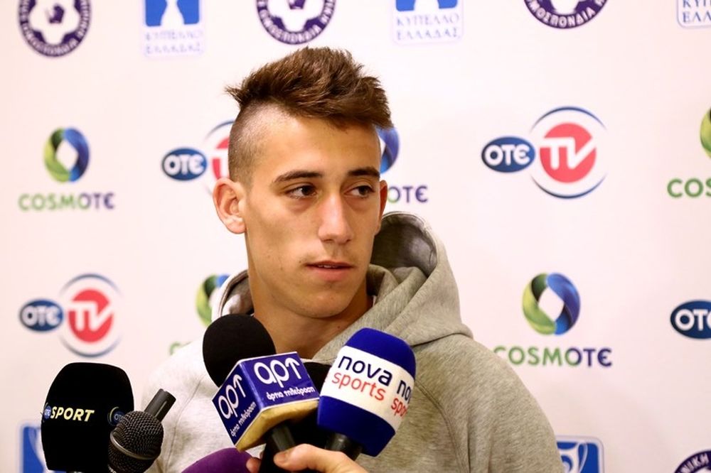 Ολυμπιακός: Με Τσιμίκα, Χουτεσιώτη, Κατσιμήτρο, Βούρο στο ΟΑΚΑ για τον τελικό