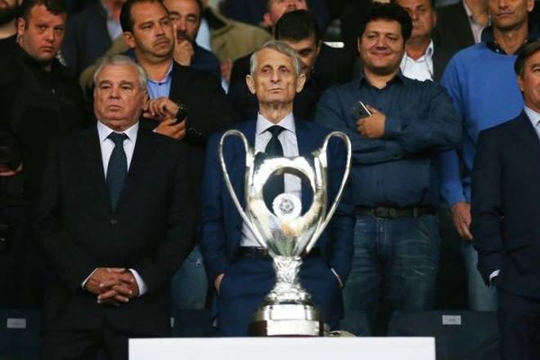  «Bόμβες» Γκιρτζίκη: «Παράγοντας της ΑΕΚ δεν με άφησε να κάνω την απονομή!»