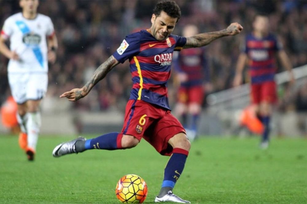 Βόμβα μεγατόνων: Στη Γιουβέντους για τρία χρόνια ο Ντάνι Άλβες! (photo)