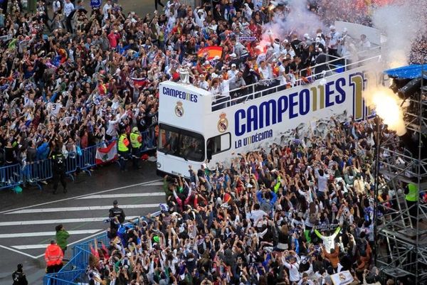 Γκρεμίστηκε… η Μαδρίτη για το 11ο της Ρεάλ! (photos+videos)