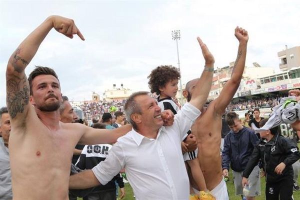 Τρέχουν οι εξελίξεις με Νιόπλια!