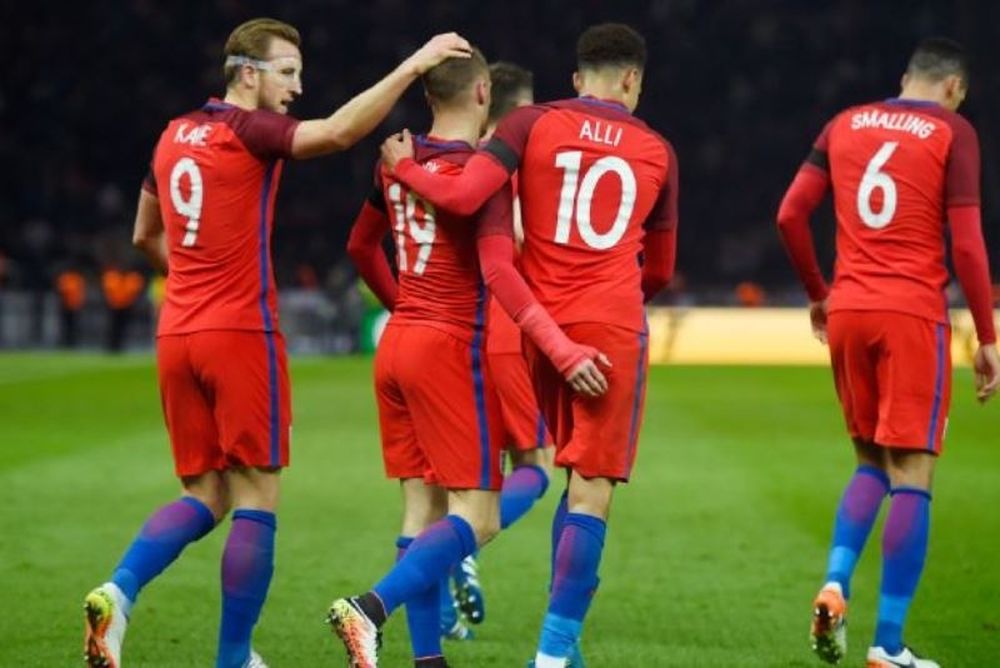 Euro 2016: Αυτές είναι οι εμφανίσεις των 24 ομάδων της διοργάνωσης (photos)
