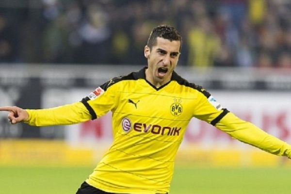 «Σφήνα» της Γιουνάιτεντ για Μιχιταριάν!