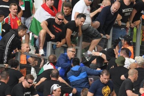 Euro 2016: Φωτογραφίες και βίντεο από τα επεισόδια των Ούγγρων! (photos+video)