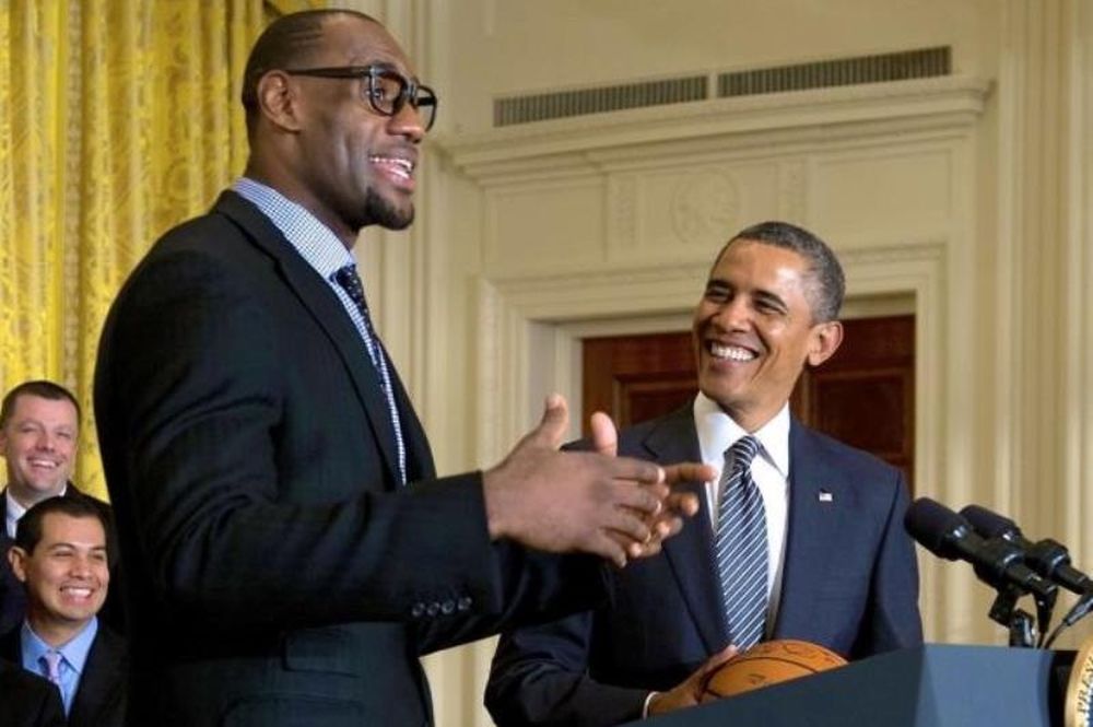 NBA: Τρελάθηκε… με ΛεΜπρόν ο Ομπάμα! (tweet+video)