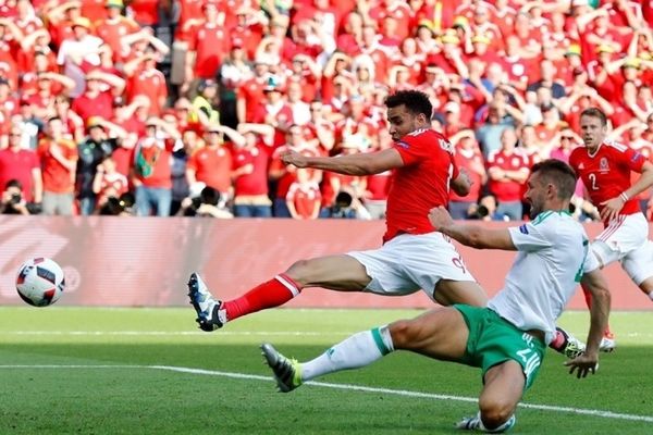 Euro 2016: Αυτογκόλ και έφυγε για τους «8» η Ουαλία! (video)
