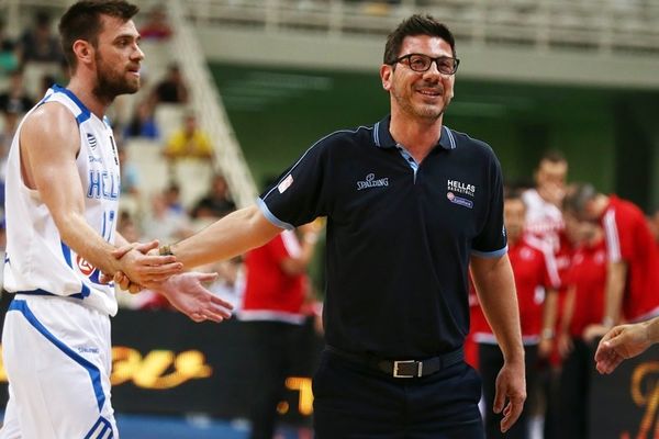 Αναλαμβάνει τη Μπαρτσελόνα ο Κατσικάρης!