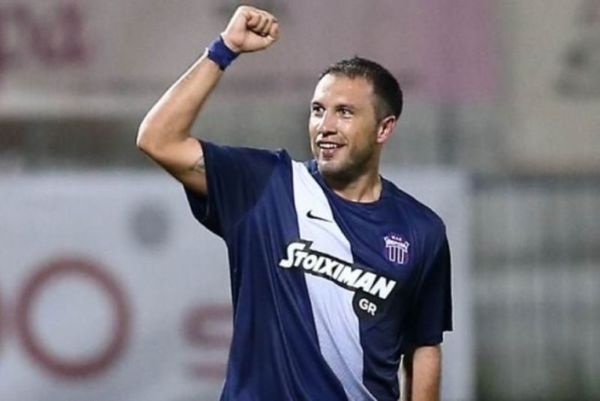 Κι επίσημα «βυσσινί» ο Ναζλίδης!