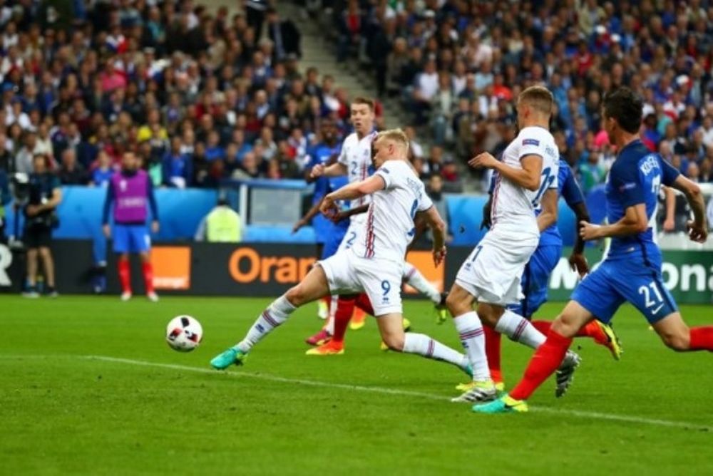 Euro 2016: Μείωσε σε 4-1 η Ισλανδία! (video)