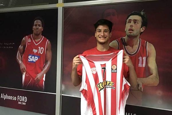 Ολυμπιακός: Ανακοίνωσε Αρσενόπουλο