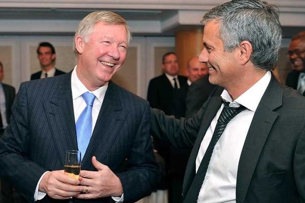 Τα γύρισε ο Σερ Άλεξ και αποθεώνει Μουρίνιο!