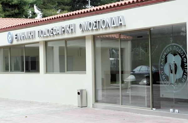 Χωρίς άδεια η... μισή κατηγορία!