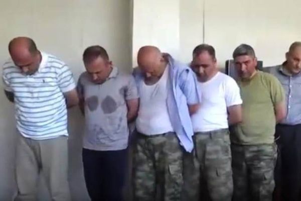 Εικόνες - σοκ από τα βασανιστήρια των πραξικοπηματιών στην Τουρκία (vid)