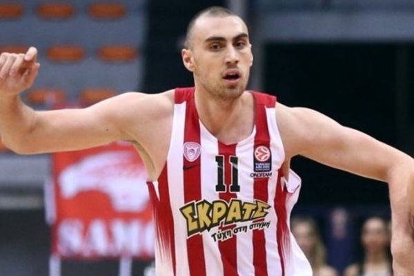 «Ψάχνονται» για Μιλουτίνοφ!