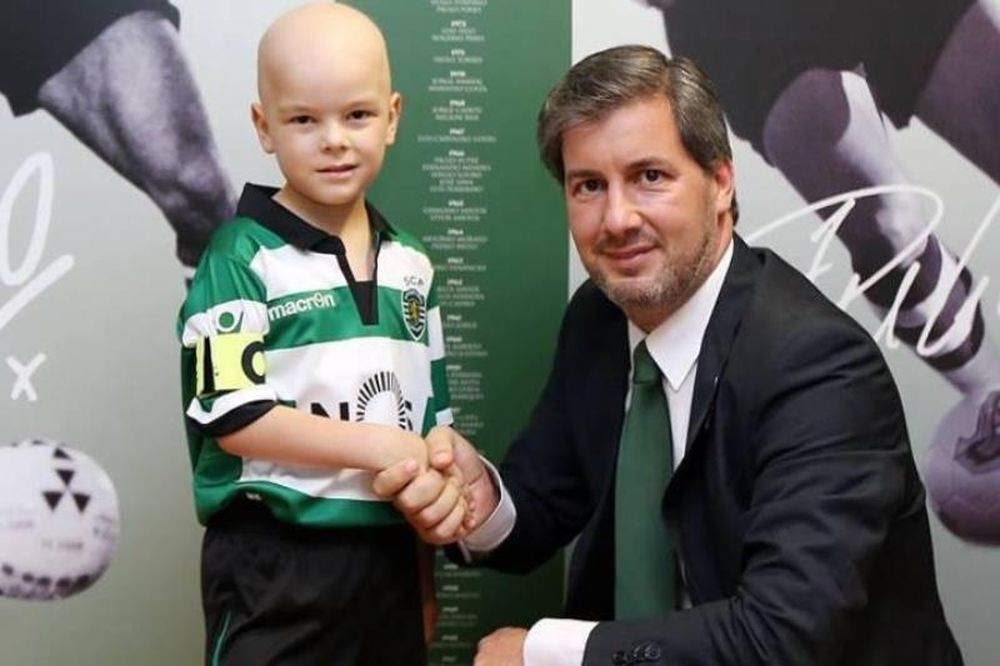 Υπέγραψε με 5χρονο καρκινοπαθή η Σπόρτινγκ Λισαβόνας!