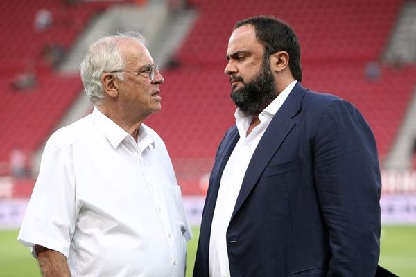 Μαρινάκης: «Προκριθείτε αλλιώς μην γυρίσετε»