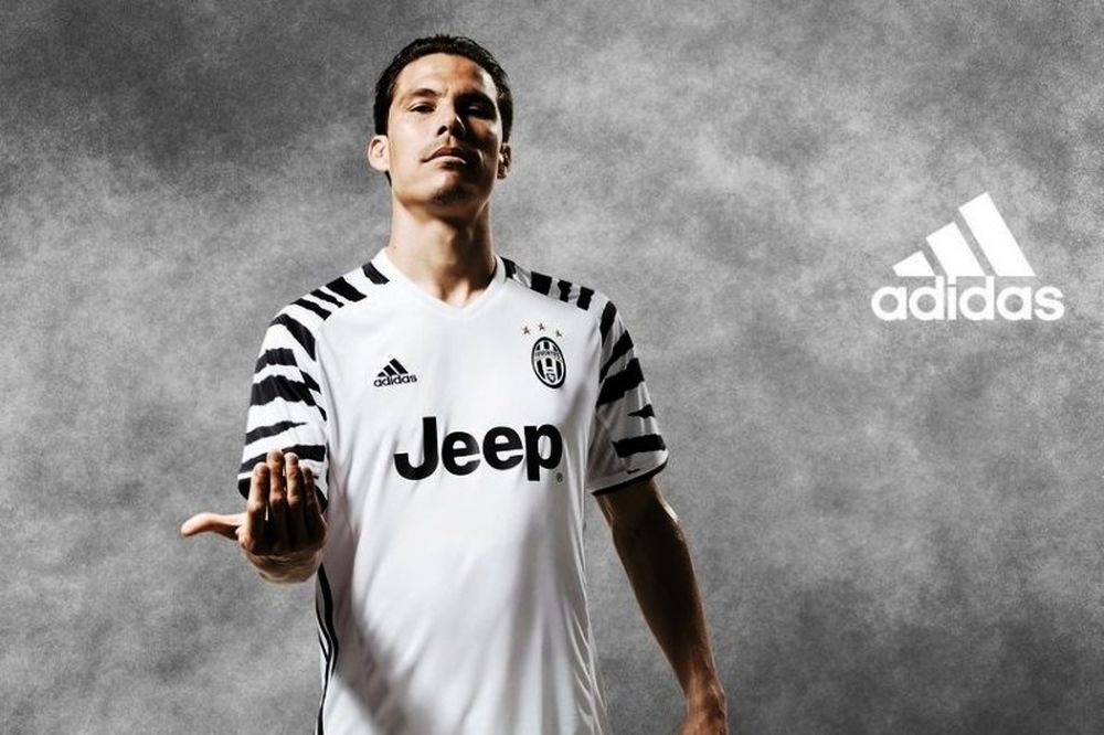 Γιουβέντους: Εμφάνιση σε στυλ... ζέβρας!