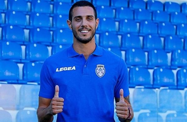 Δανεικός στη Φεϊρένσε ο Καραμάνος