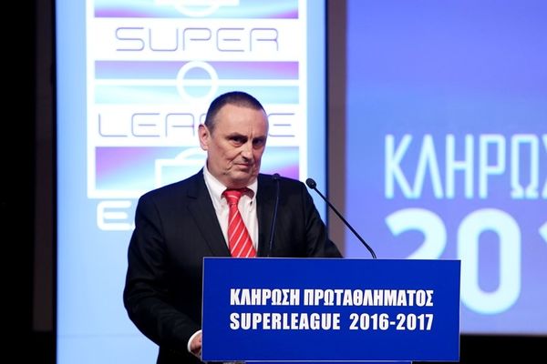 ΕΚΤΑΚΤΟ: Παραιτήθηκε ο Στράτος